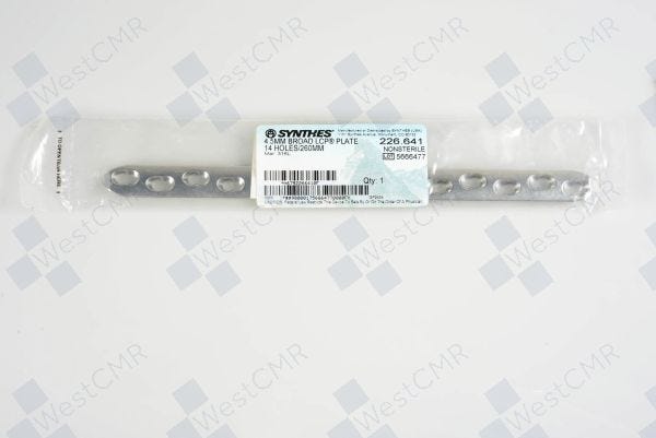 DePuy Synthes 4.5MM BROAD LCP PLATE, 14 HOLES 260MM – 1 ea